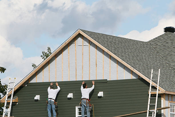 Professional Siding Repair technician working in Highland Park, NJ
